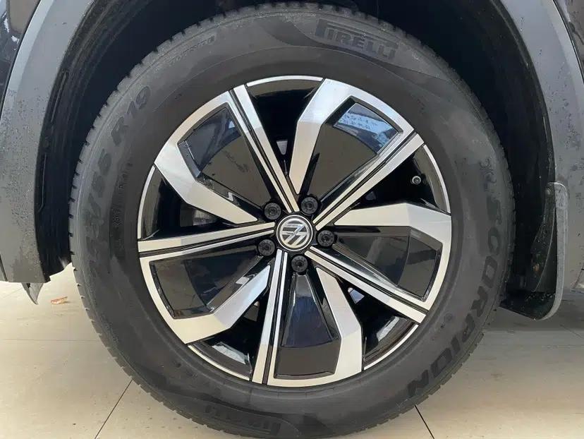 Volkswagen Teramont X 2020 Facelift 380TSI Four-Wheel Drive Luxury Edition — миниатюра 6
