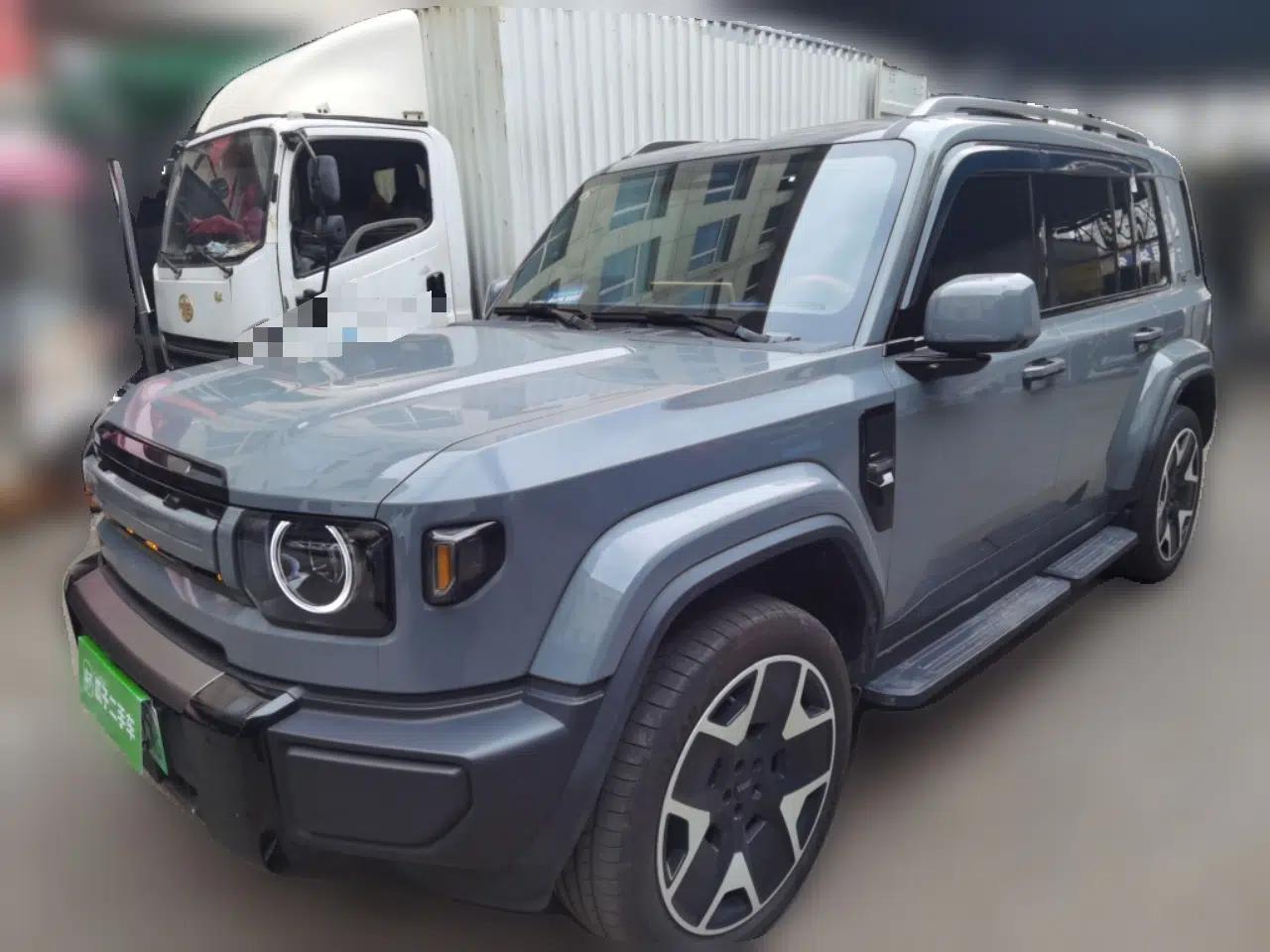 iCAR V27 2026 Model 200KM Four-Wheel Drive Falcon 500 — миниатюра 1