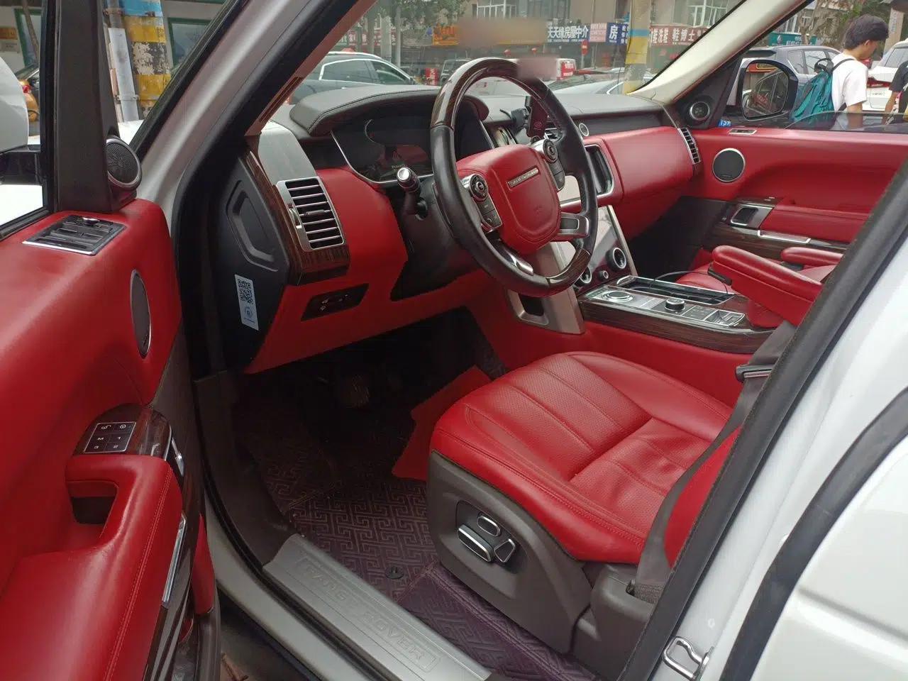 Land Rover Range Vogue 2015 3.0T SE Gasoline U.S.-Spec Executive Edition — миниатюра 16