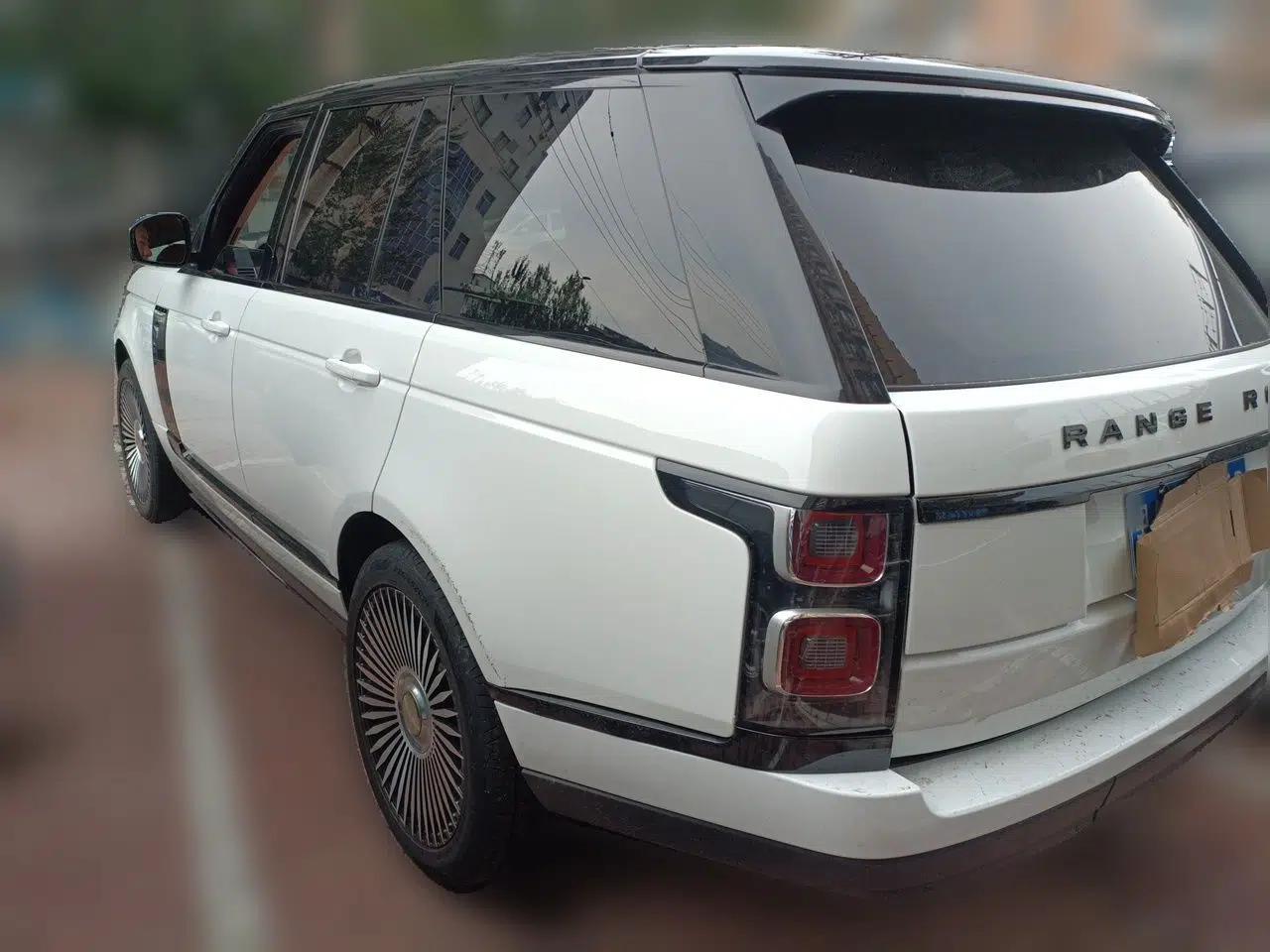 Land Rover Range Vogue 2015 3.0T SE Gasoline U.S.-Spec Executive Edition — миниатюра 4