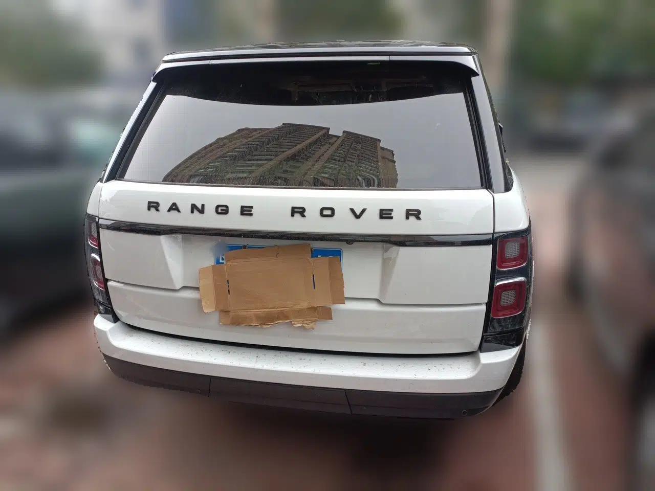 Land Rover Range Vogue 2015 3.0T SE Gasoline U.S.-Spec Executive Edition — миниатюра 5