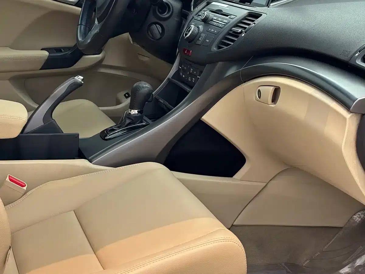 Spirior 2013 2.4L Premium Edition — миниатюра 11
