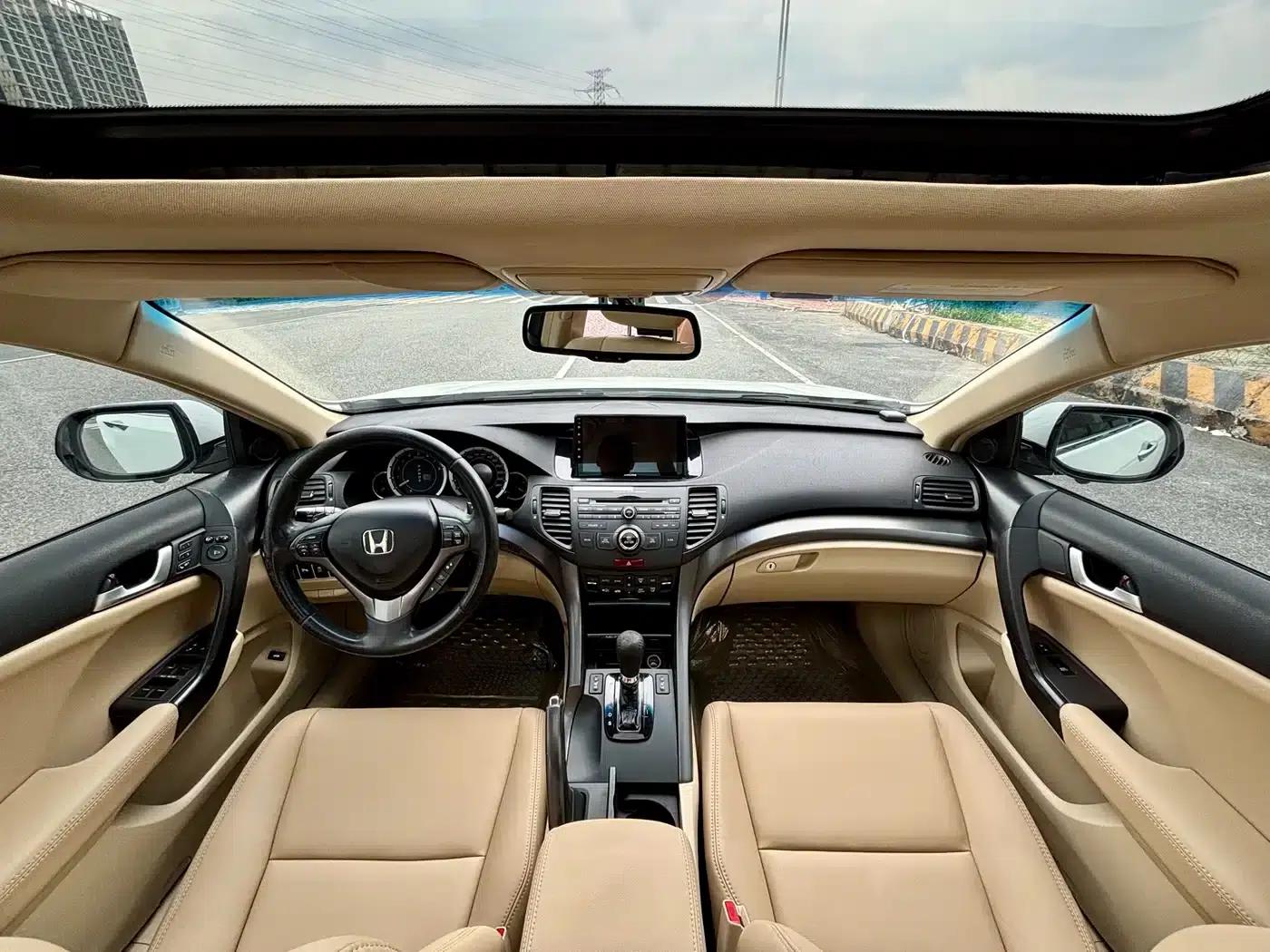Spirior 2013 2.4L Premium Edition — миниатюра 14