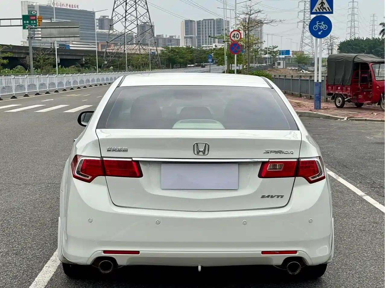 Spirior 2013 2.4L Premium Edition — миниатюра 4