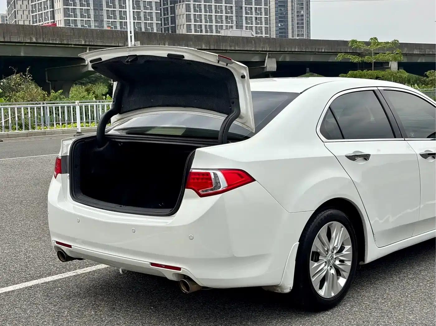 Spirior 2013 2.4L Premium Edition — миниатюра 7