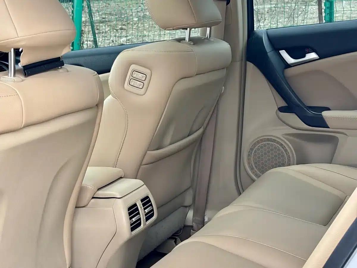 Spirior 2013 2.4L Premium Edition — миниатюра 10