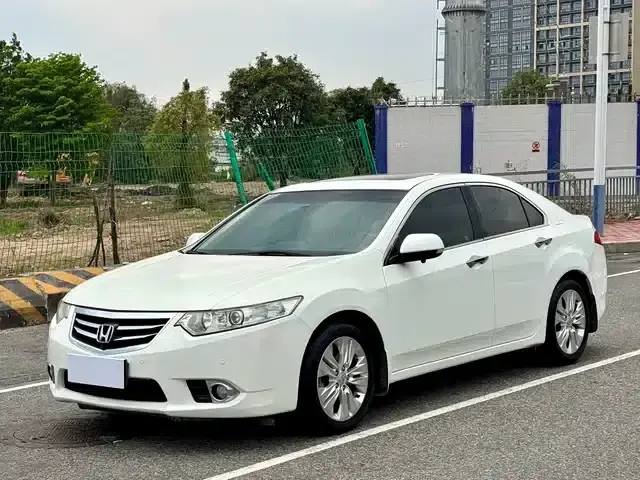Spirior 2013 2.4L Premium Edition