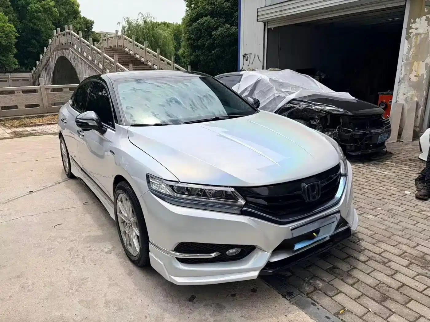 Spirior 2017 Hybrid 2.0L Pure Drive Edition — миниатюра 2