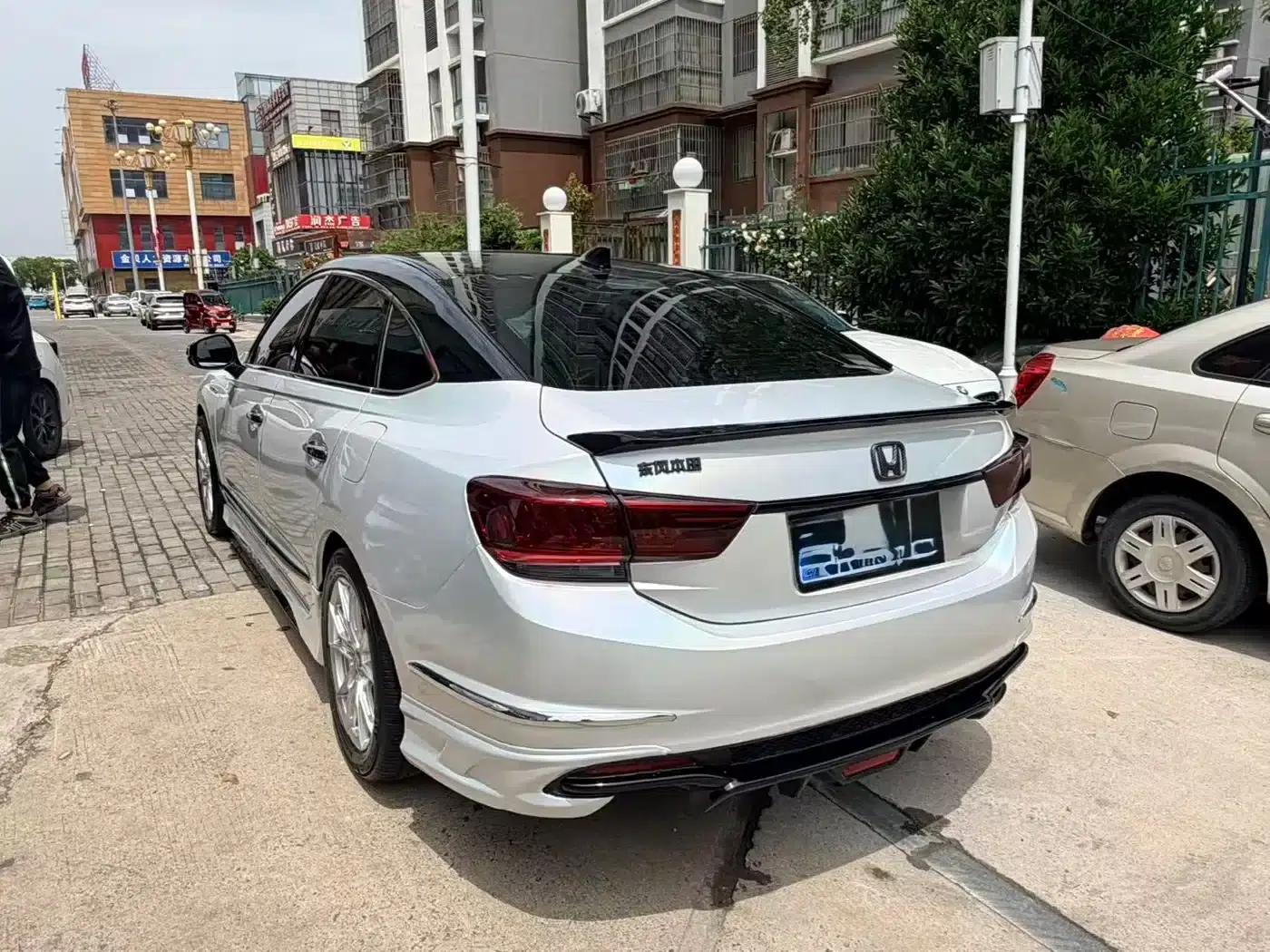 Spirior 2017 Hybrid 2.0L Pure Drive Edition — миниатюра 6