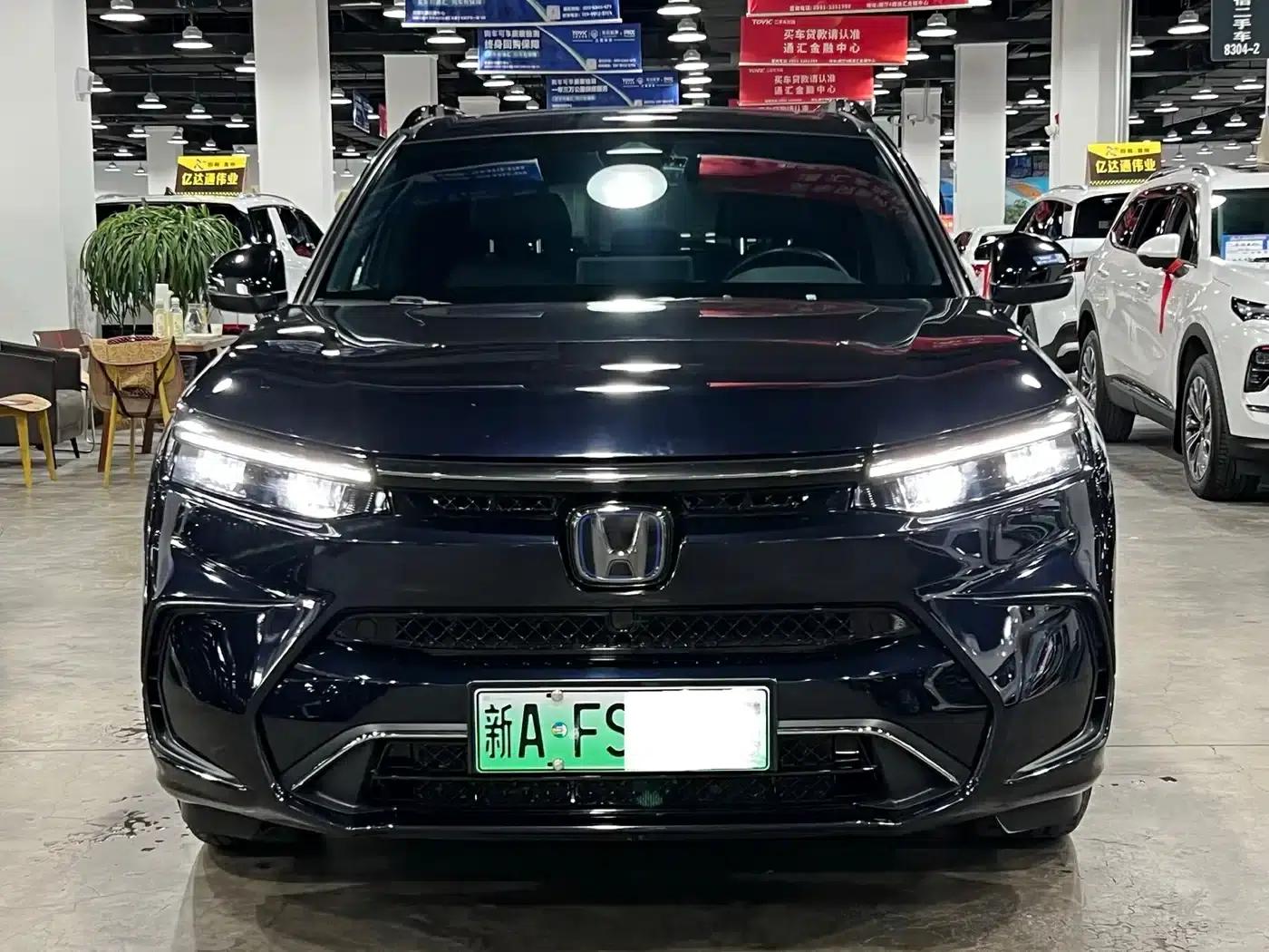2024 Honda Breeze e:PHEV Premium Edition — миниатюра 1