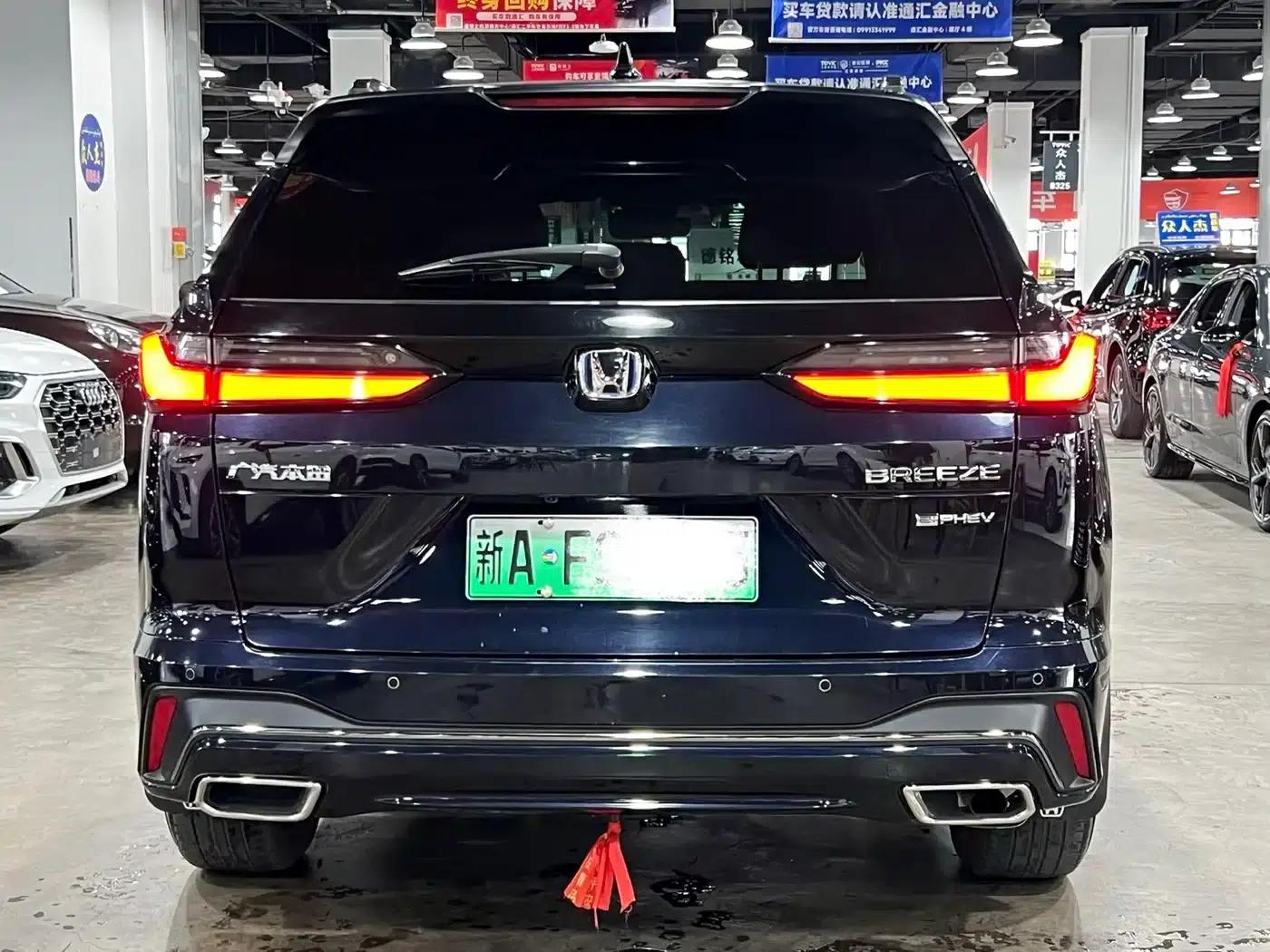 2024 Honda Breeze e:PHEV Premium Edition — миниатюра 4