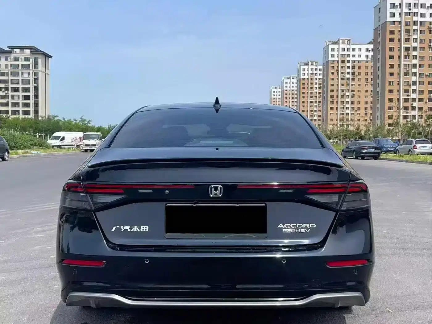 Accord PHEV 2023 2.0L e:PHEV Premium Edition — миниатюра 8