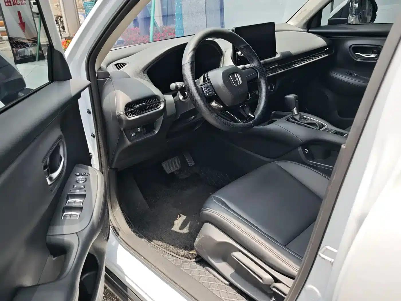 ZR-V 2023 1.5T CVT Tech Edition — миниатюра 7