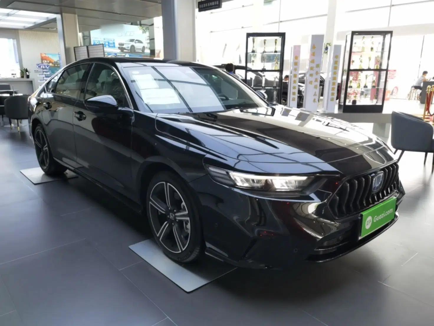 Honda Inspire New Energy 2025 Model—e:PHEV Smart Shine Version — миниатюра 3