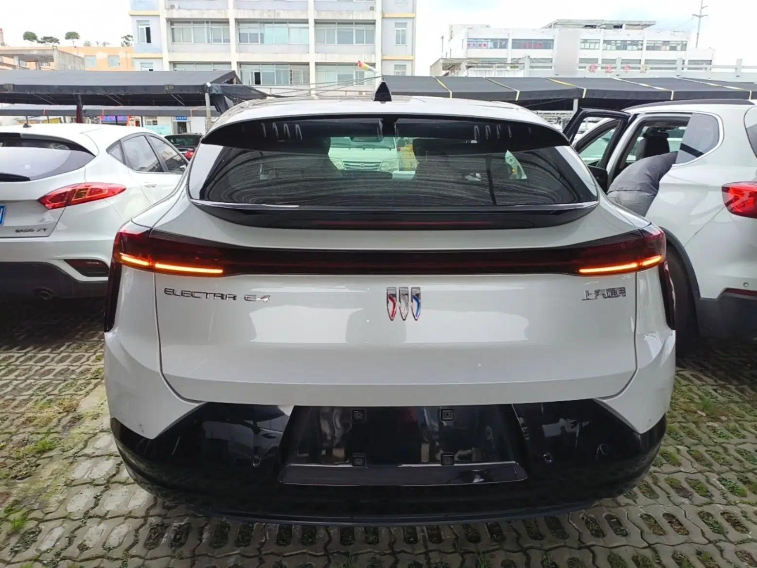 Buick E4 2023 GS Edition — миниатюра 5