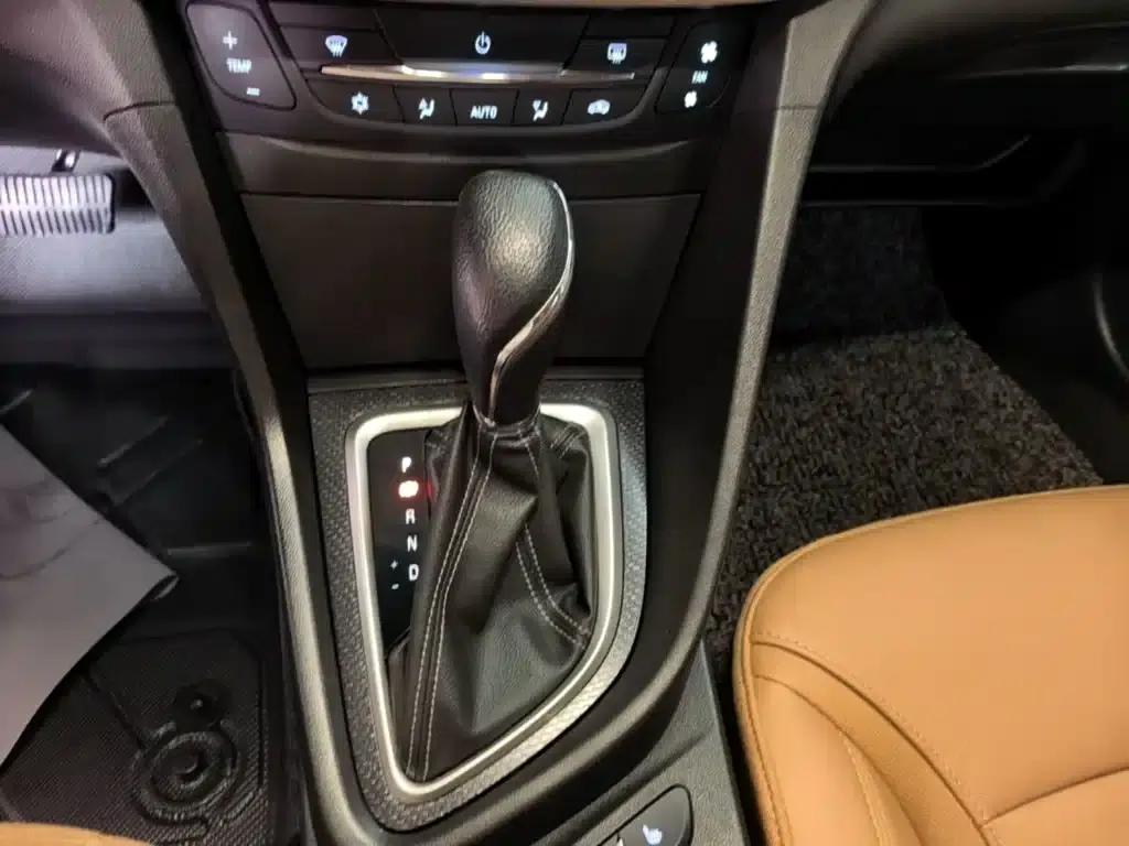 Buick Verano 2019 18T Automatic Connected Flagship Model (National V Emission Standard) — миниатюра 14