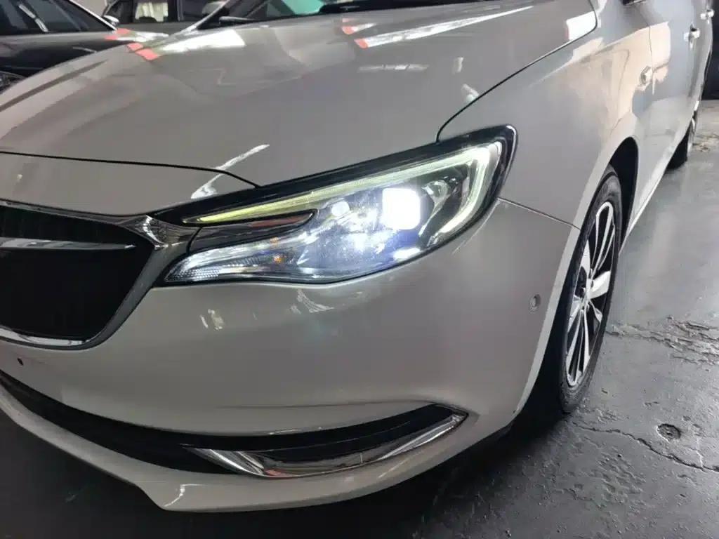 Buick Verano 2019 18T Automatic Connected Flagship Model (National V Emission Standard) — миниатюра 24