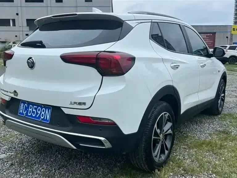 Encore GX 2020 20T CVT 2WD Luxury — миниатюра 2