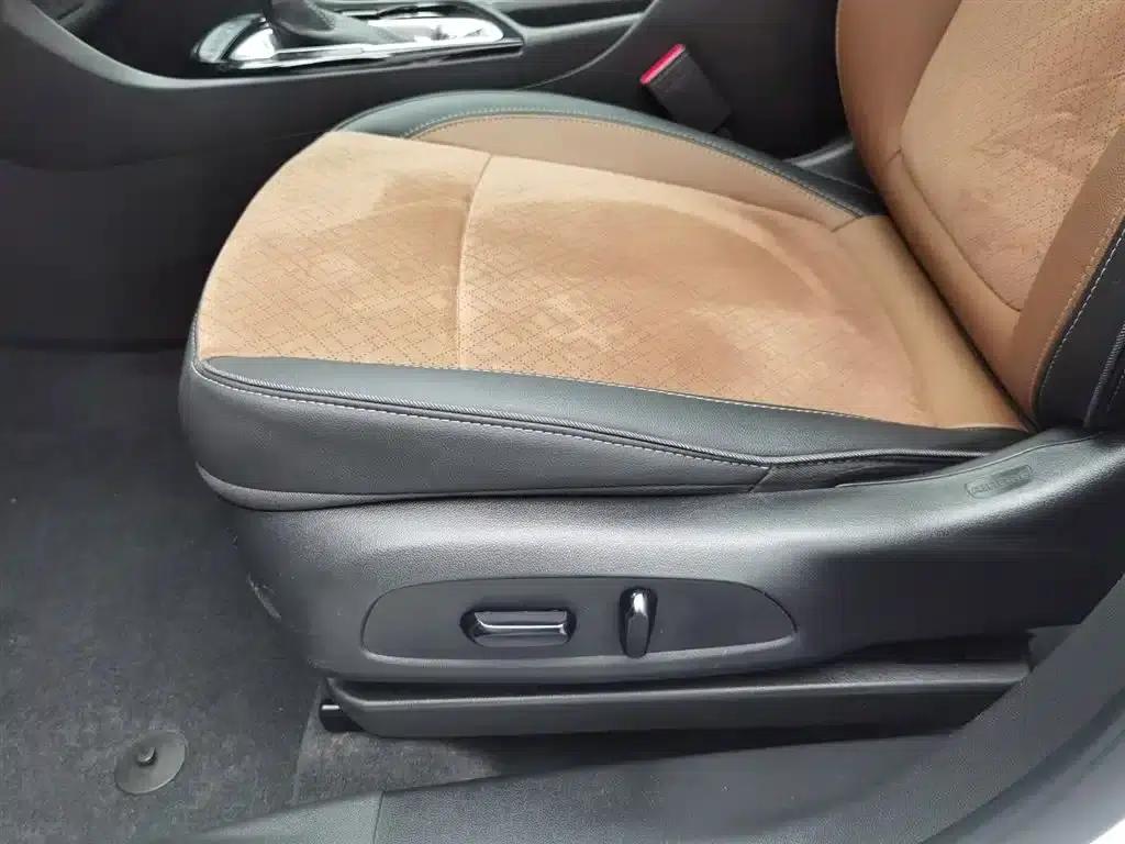 Encore GX 2020 20T CVT 2WD Luxury — миниатюра 20