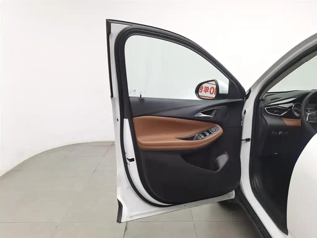 Encore GX 2020 20T CVT 2WD Luxury — миниатюра 8