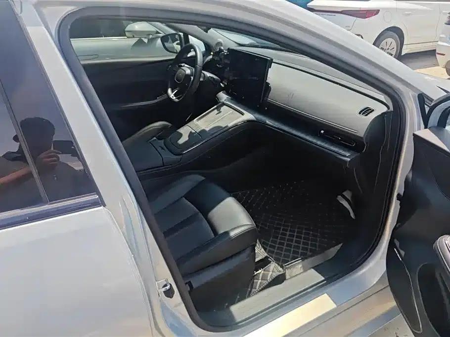 AION S MAX 2024 Model 70 Star Edition 54.6kWh — миниатюра 8