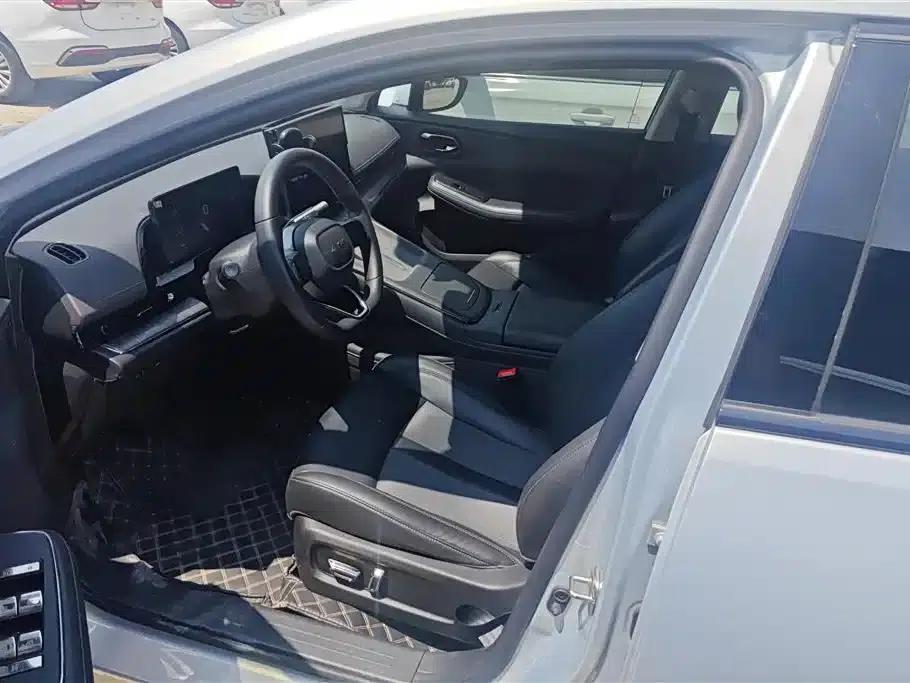 AION S MAX 2024 Model 70 Star Edition 54.6kWh — миниатюра 9