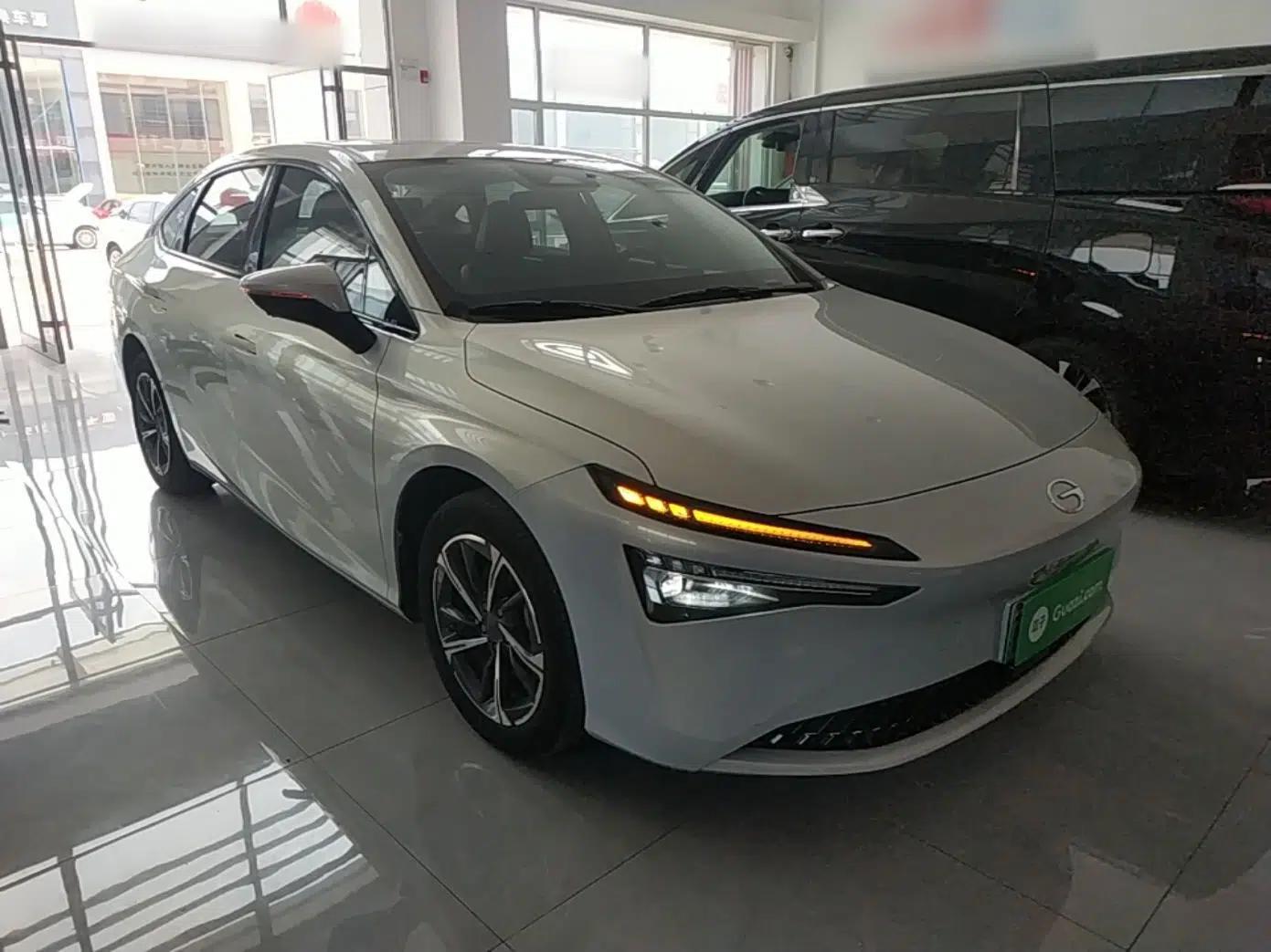 AION S MAX 2024 70 Star Edition 54.6 kWh — миниатюра 3