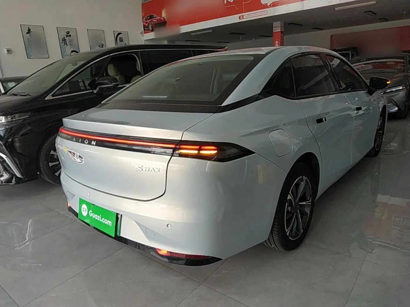 AION S MAX 2024 70 Star Edition 54.6 kWh — миниатюра 6
