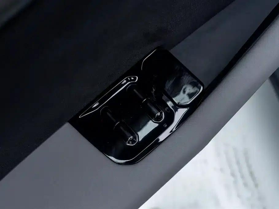 Ford Motor Romper 2026 Long Beach Extended Range — миниатюра 20