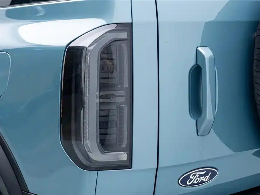 Ford Motor Romper 2026 Long Beach Extended Range — миниатюра 10