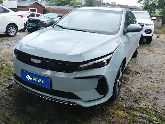Geely Emgrand L HiP 2024 Dragon Edition 1.5TD-DHT Pro 100KM Superior Model