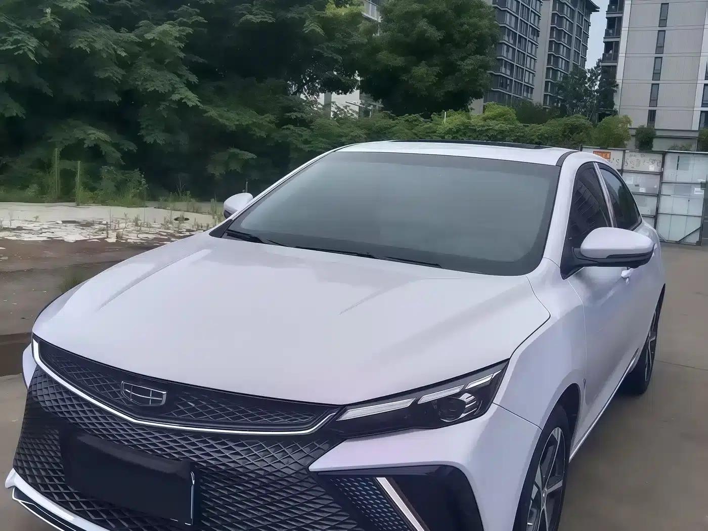 Geely Emgrand L 2022 1.4T CVT Premium Edition — миниатюра 1