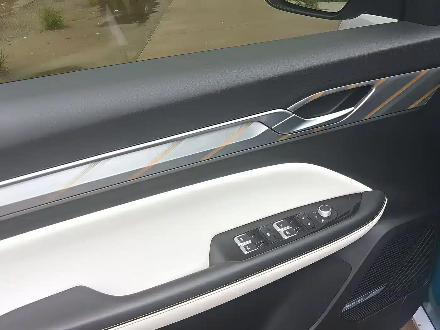 Geely Emgrand L 2022 1.4T CVT Premium Edition — миниатюра 4