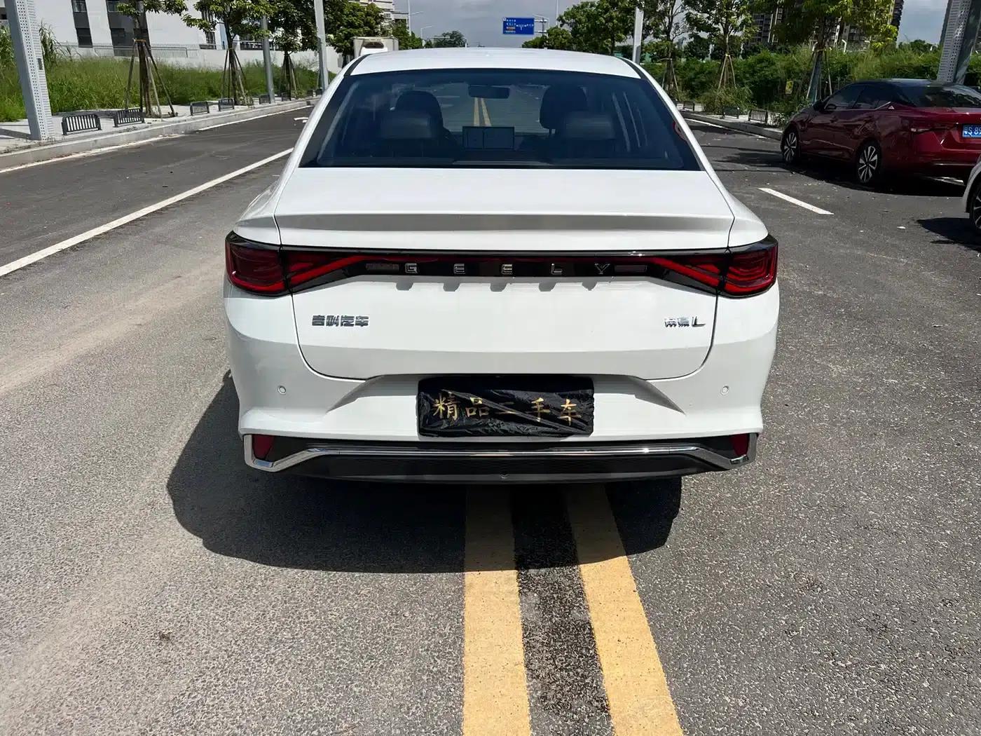 Geely Emgrand L 2022 1.4T CVT Flagship Edition — миниатюра 14