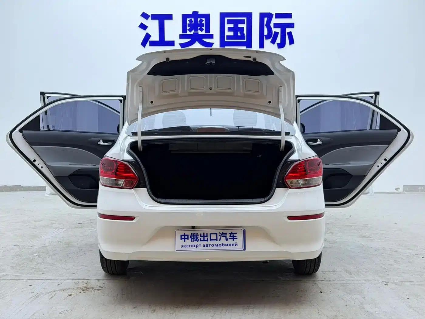 2020 Kia K2 1.4L Automatic Comfort Sunroof Edition — миниатюра 20