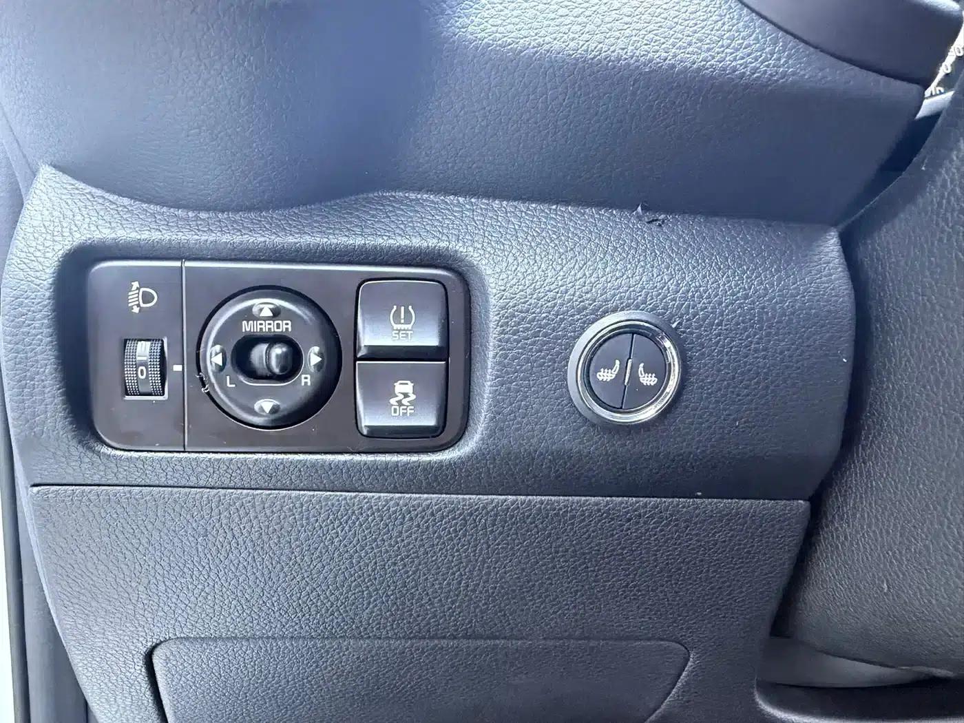 2020 Kia K2 1.4L Automatic Comfort Sunroof Edition — миниатюра 6