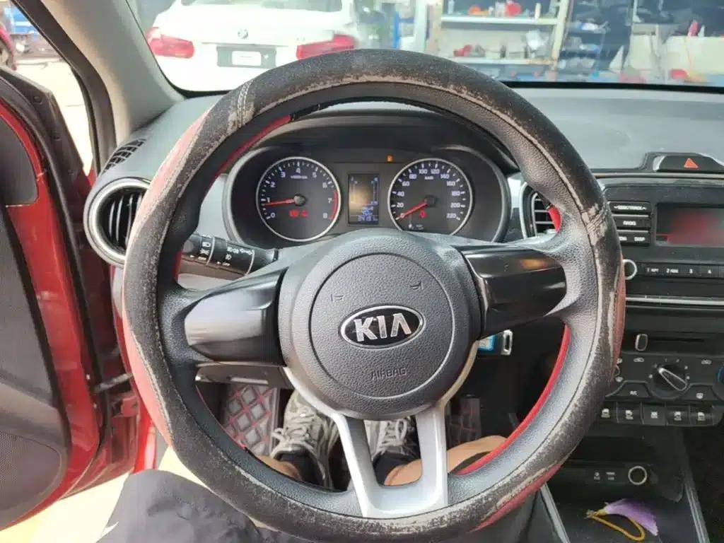2017 Kia K2 1.4L Manual Smart Edition Value — миниатюра 11