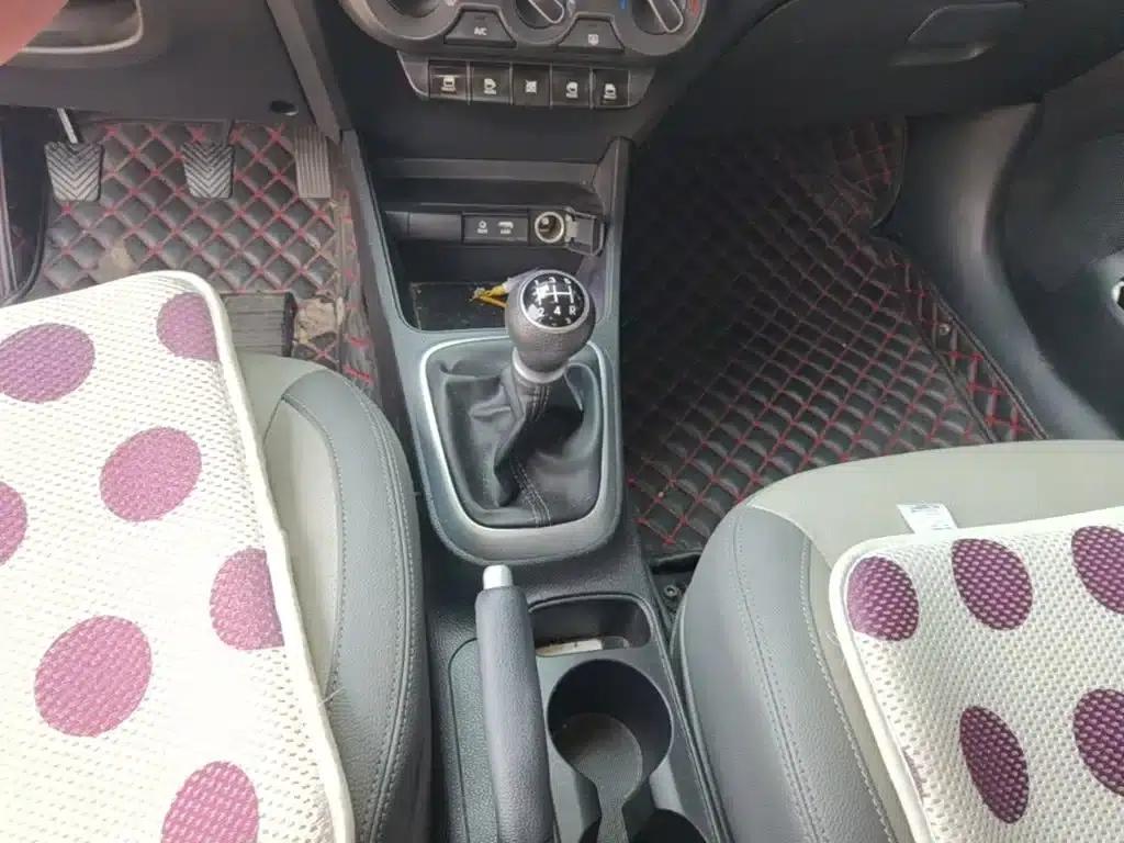 2017 Kia K2 1.4L Manual Smart Edition Value — миниатюра 14