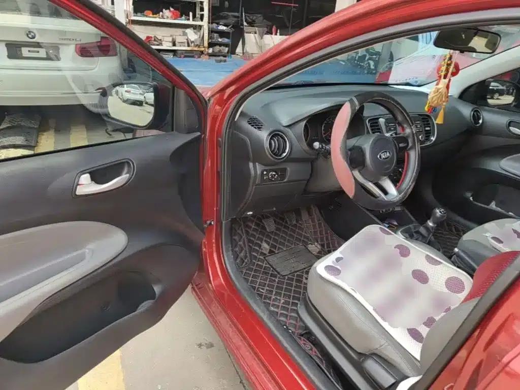 2017 Kia K2 1.4L Manual Smart Edition Value — миниатюра 16
