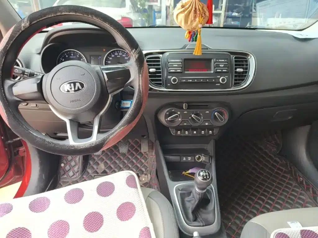 2017 Kia K2 1.4L Manual Smart Edition Value — миниатюра 10