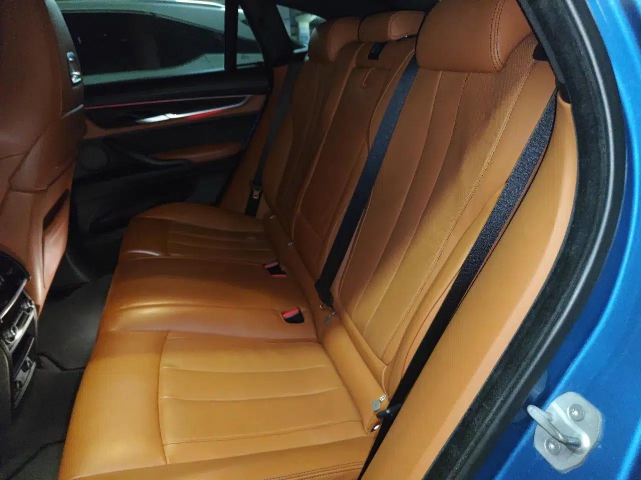BMW X6 M US-spec 4.4 automatic gasoline 5-seater — миниатюра 17