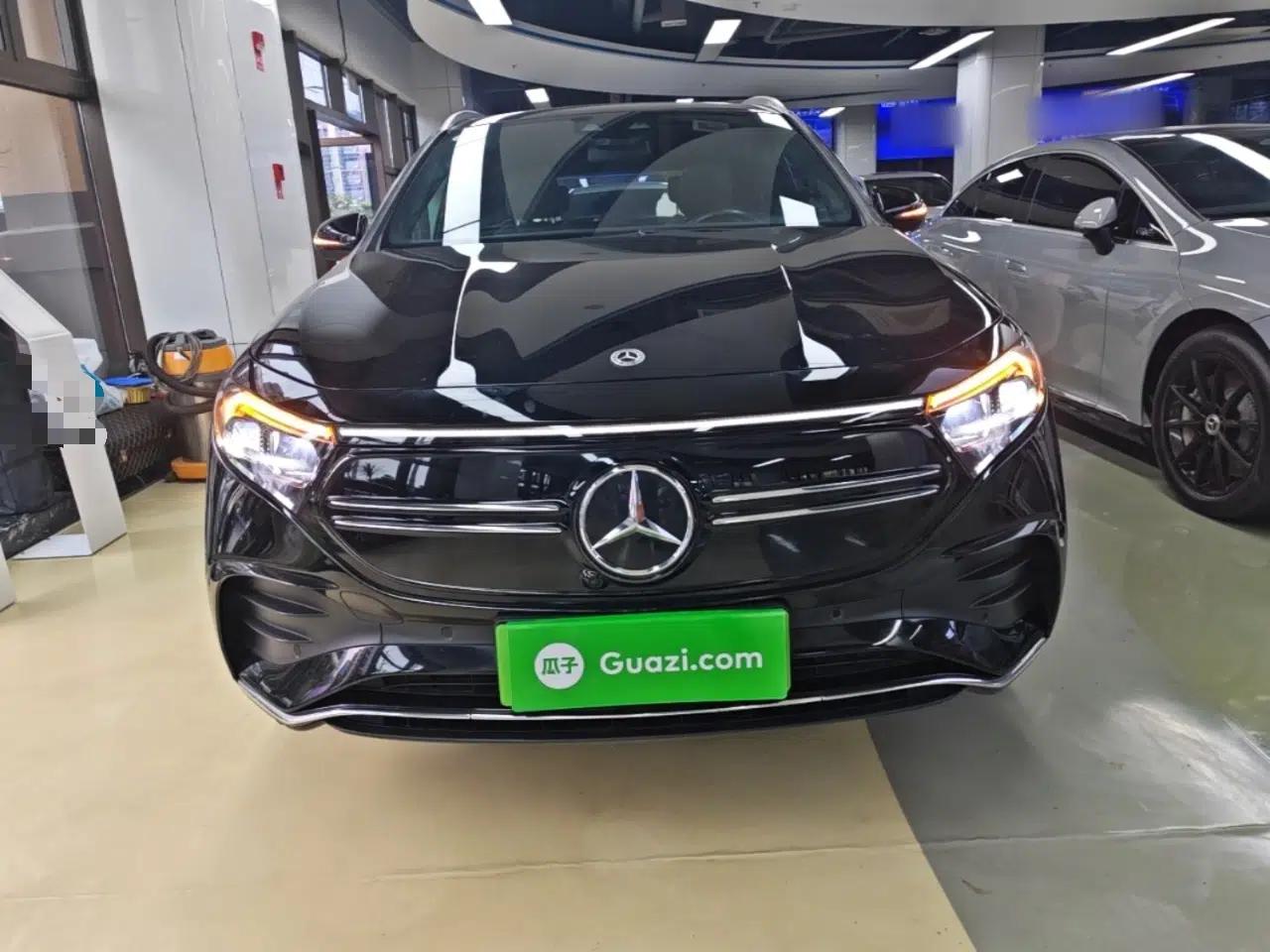 Mercedes-Benz EQA 2022 EQA 300 4MATIC Launch Edition — миниатюра 2