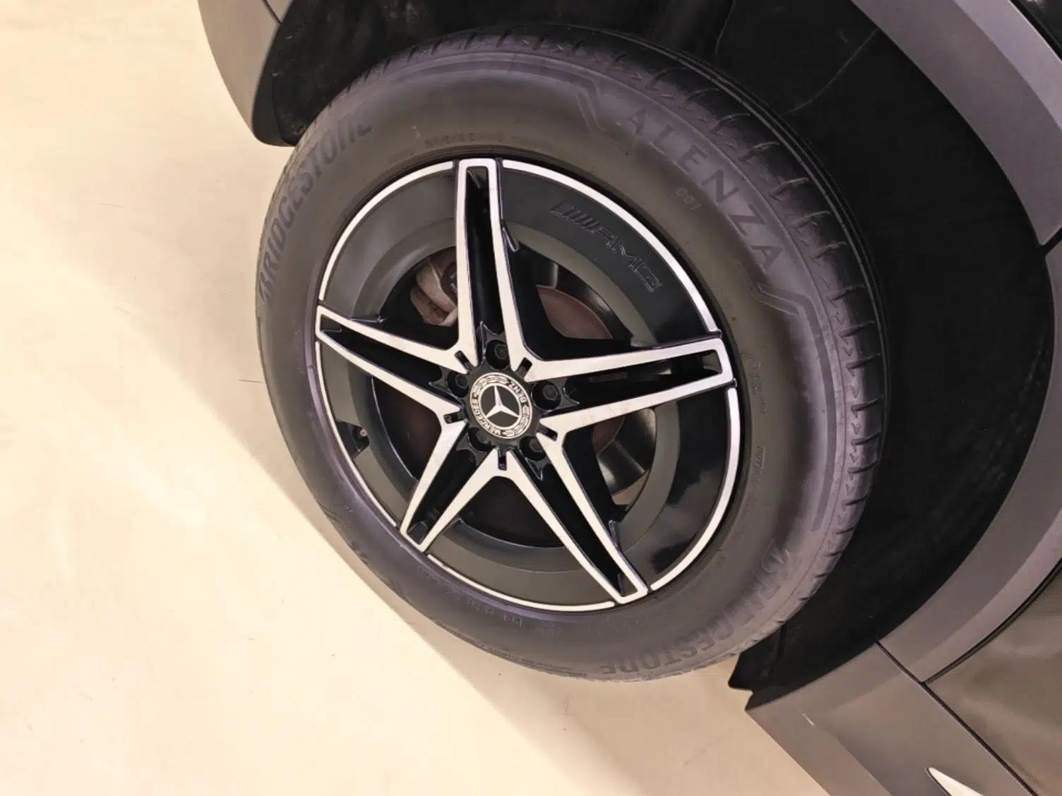 Mercedes-Benz EQA 2022 EQA 300 4MATIC Launch Edition — миниатюра 11