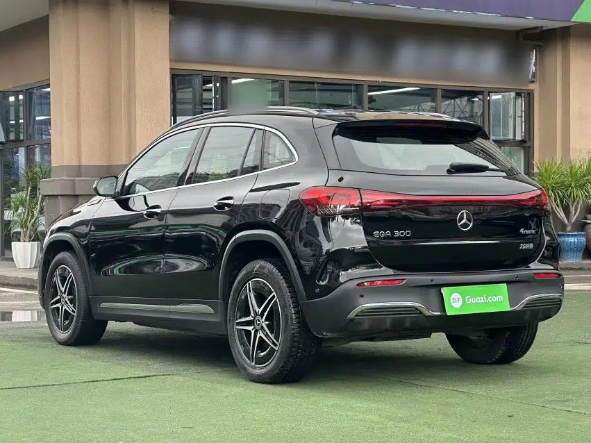 Mercedes-Benz EQA 2022 EQA 300 4MATIC Launch Edition — миниатюра 19