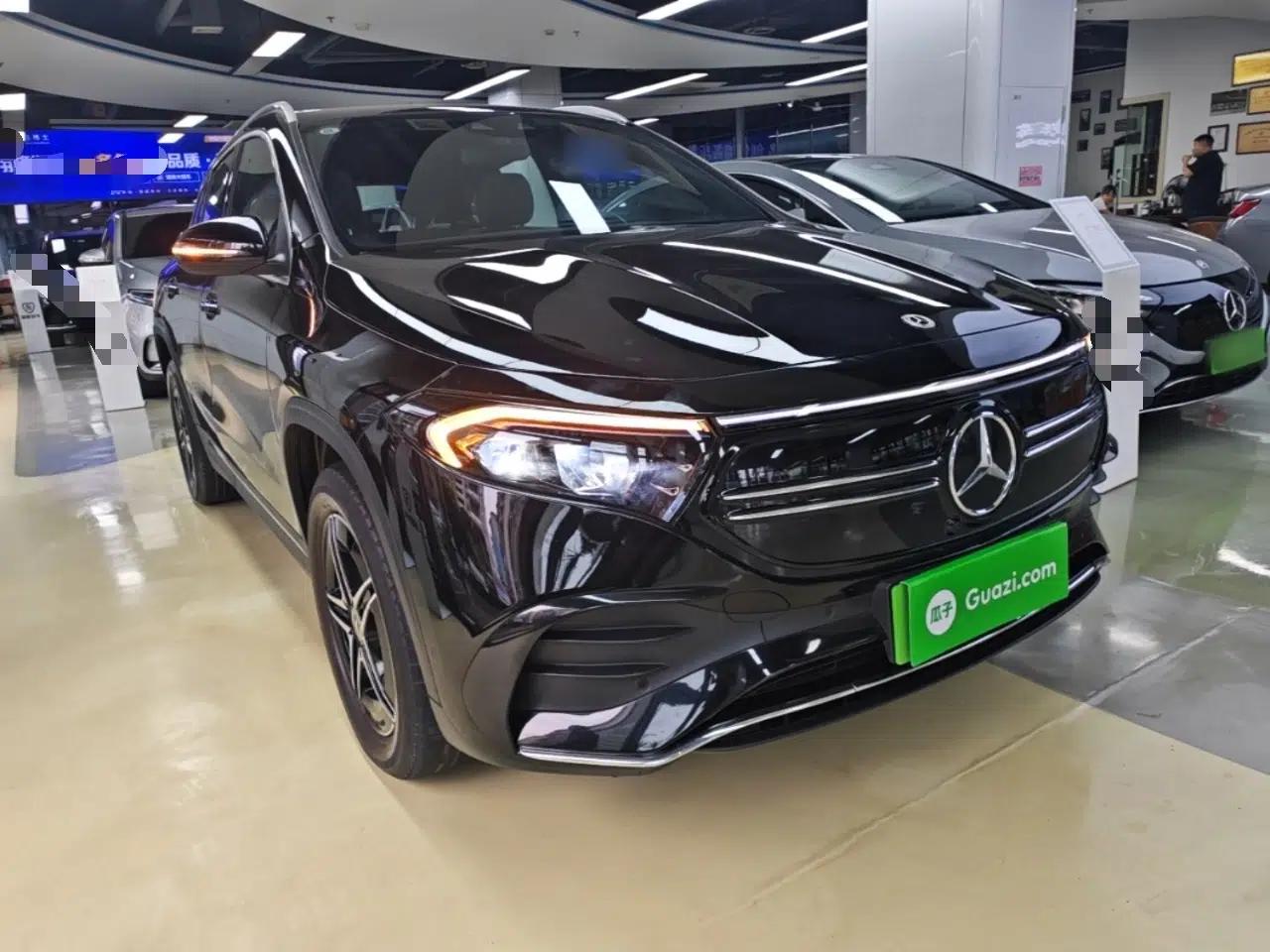 Mercedes-Benz EQA 2022 EQA 300 4MATIC Launch Edition — миниатюра 3