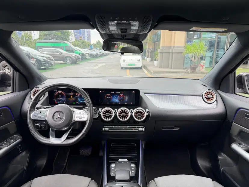 Mercedes-Benz EQA 2022 EQA 300 4MATIC Launch Edition — миниатюра 34