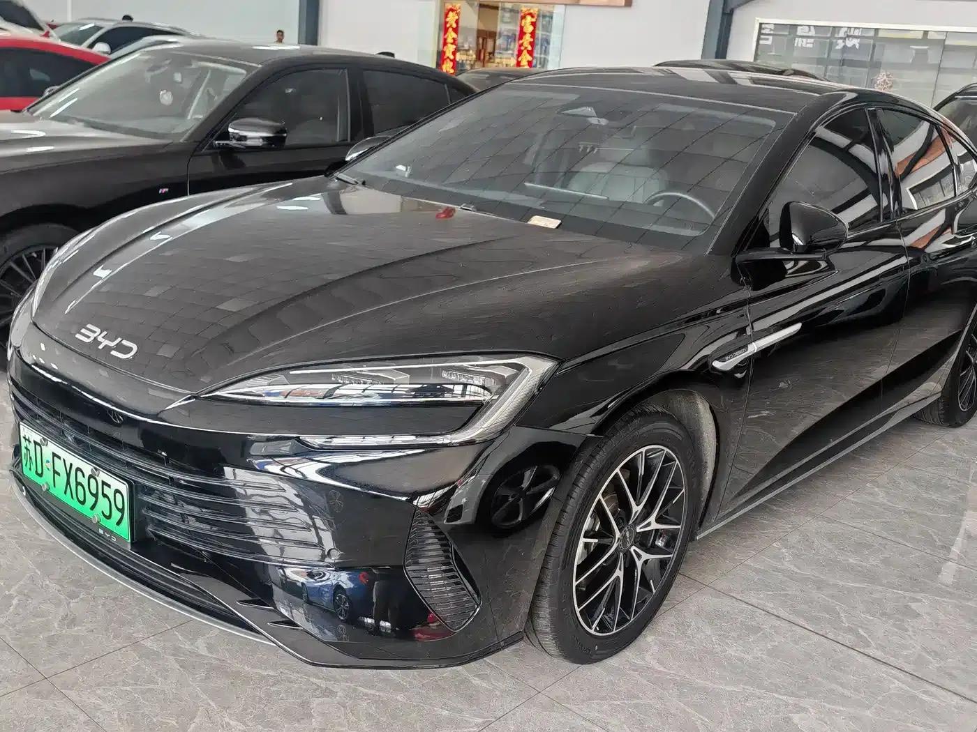 Seal 07 DM-i 2025 Model DM-i 1.5L 125km Luxury — миниатюра 2