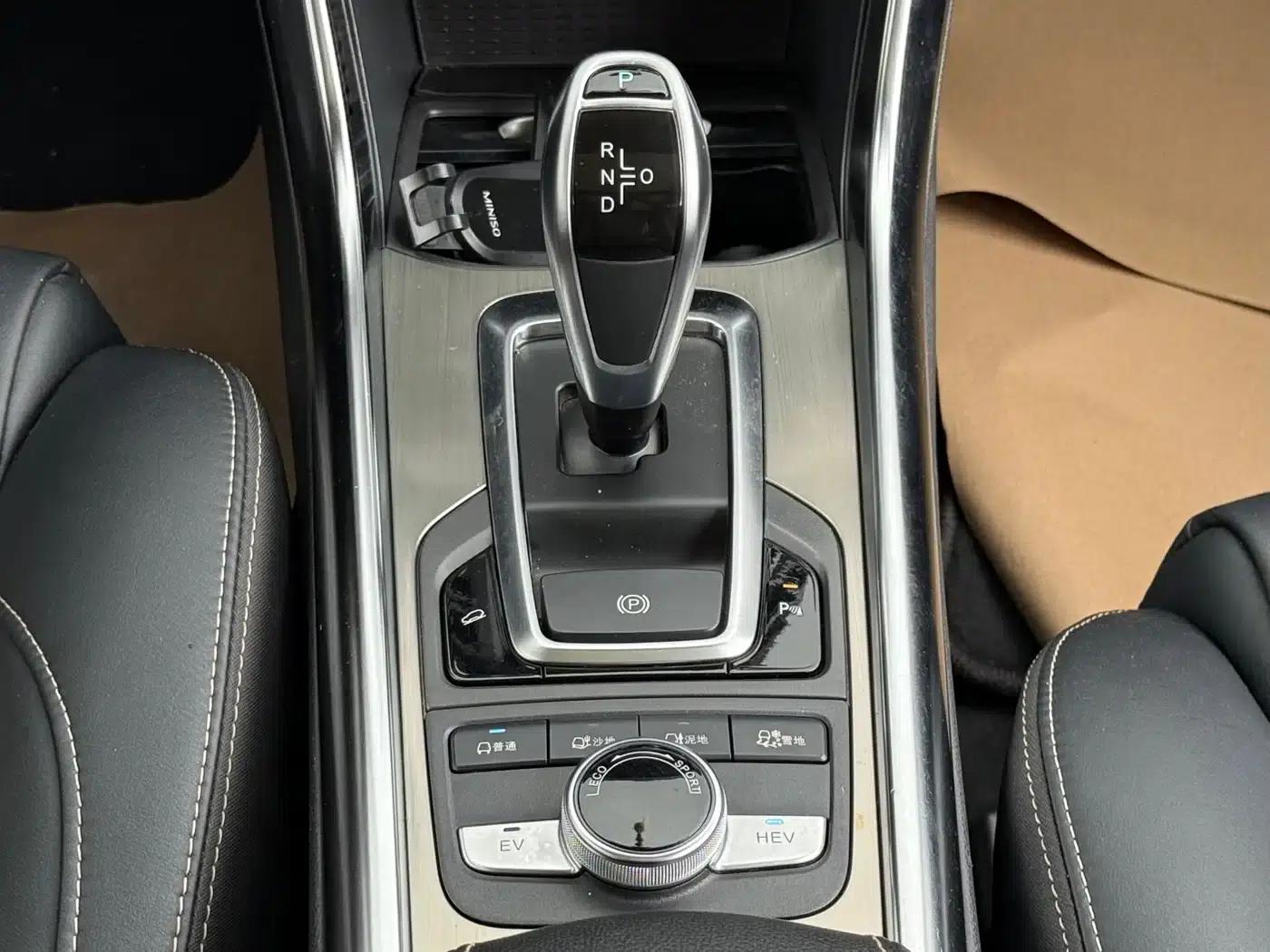Song New Energy 2017 Song DM 1.5TID All-Wheel Drive Premium Edition — миниатюра 10