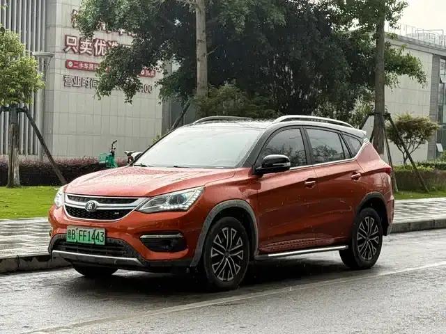 Song New Energy 2017 Song DM 1.5TID All-Wheel Drive Premium Edition