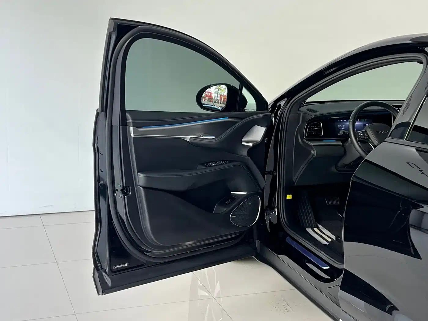Hiace 07 EV 2024 Model 610 Long Range Version — миниатюра 14